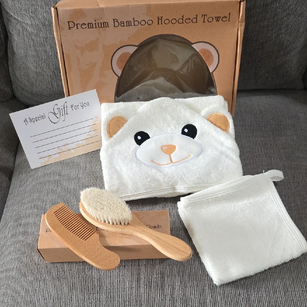 Premium Bamboo Hooded Baby Towel Set By Kermode, New In Box, Boy Or Girl.